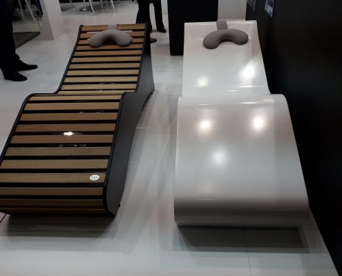 Par de chaises de relaxamento — madeira e fibra