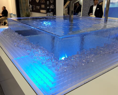 Fonte de água com iluminação LED azul
